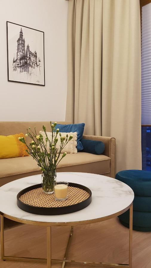 Apartament Zajezdnia Apartment กดัญสก์ ภายนอก รูปภาพ
